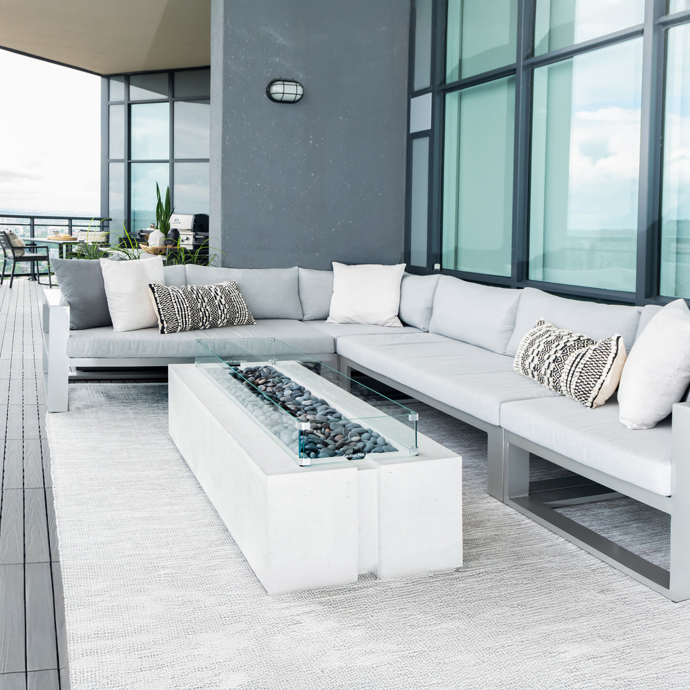 Quantum RAF Loveseat