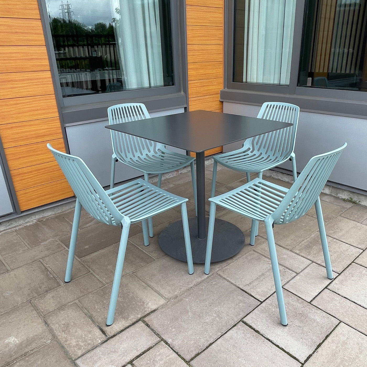 Venti Café Side Chair