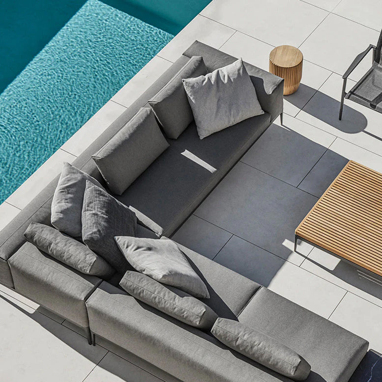 Gloster Grid Lounge Centre Unit