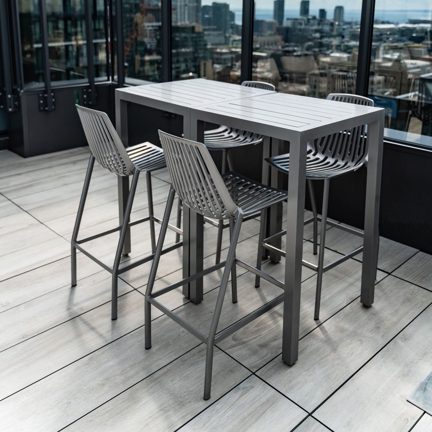 Venti Café Barstool