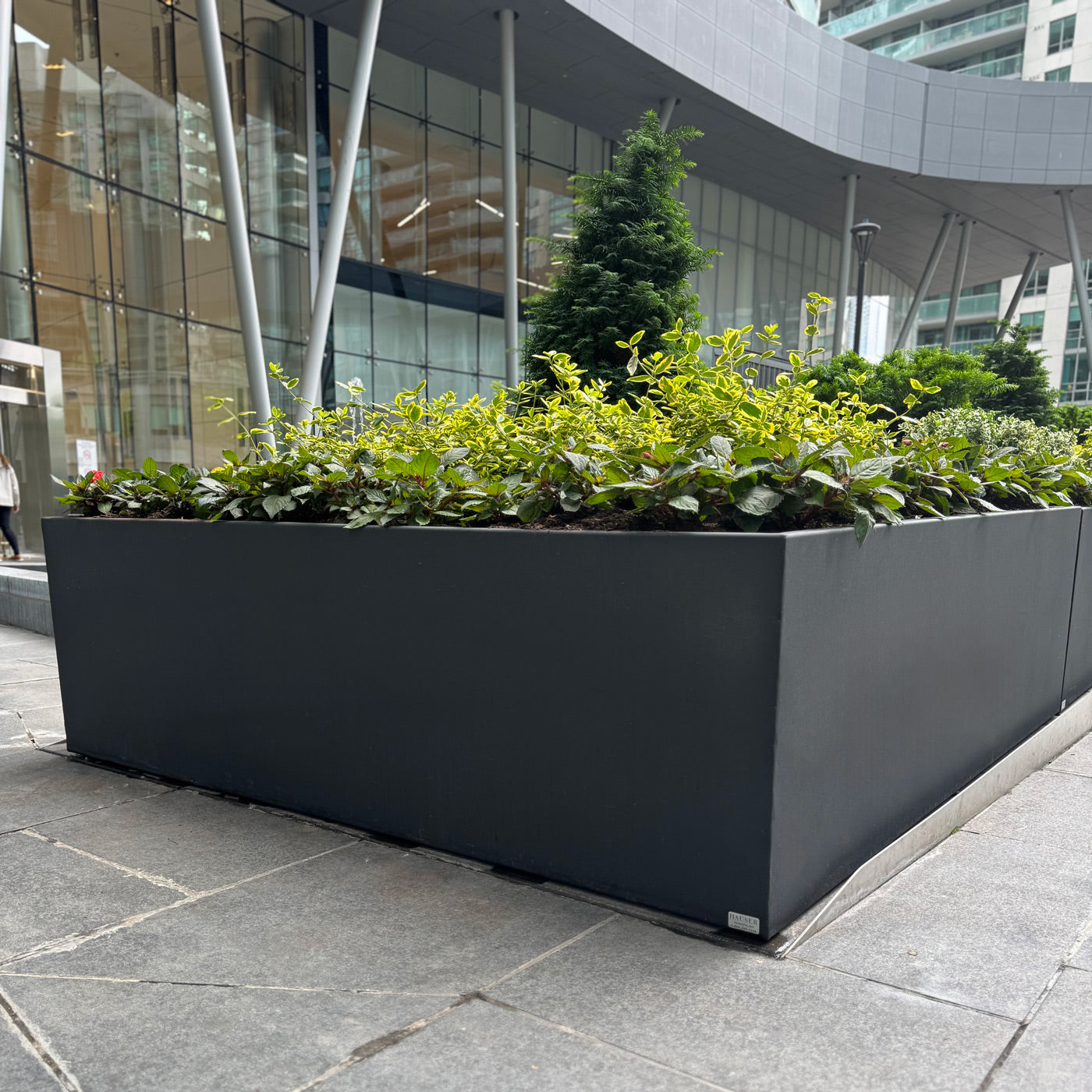 47" Terrace Aluminum Planter