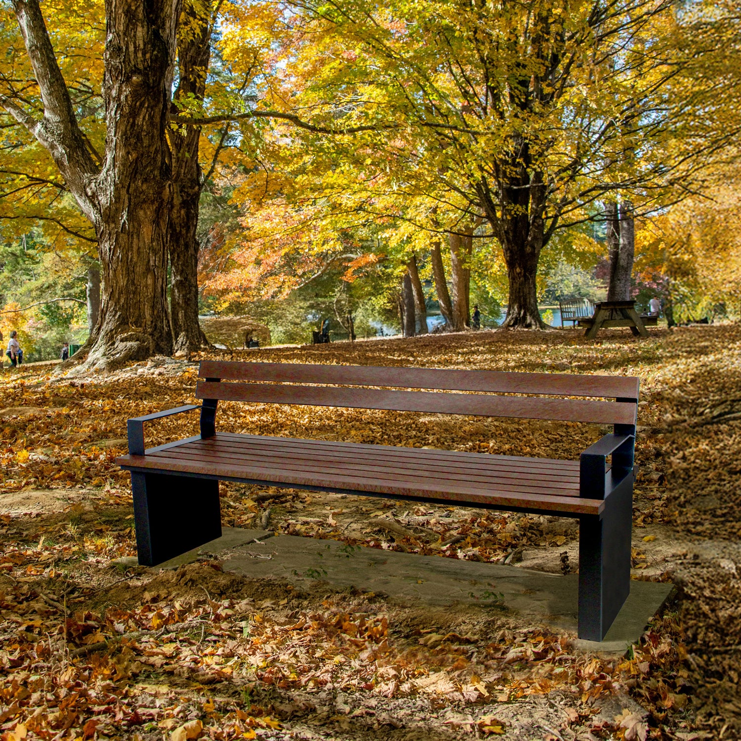 Ridgewood Bench with Arms
