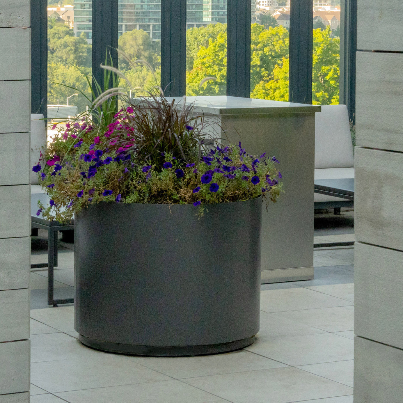 36" Lakeview Aluminum Planter