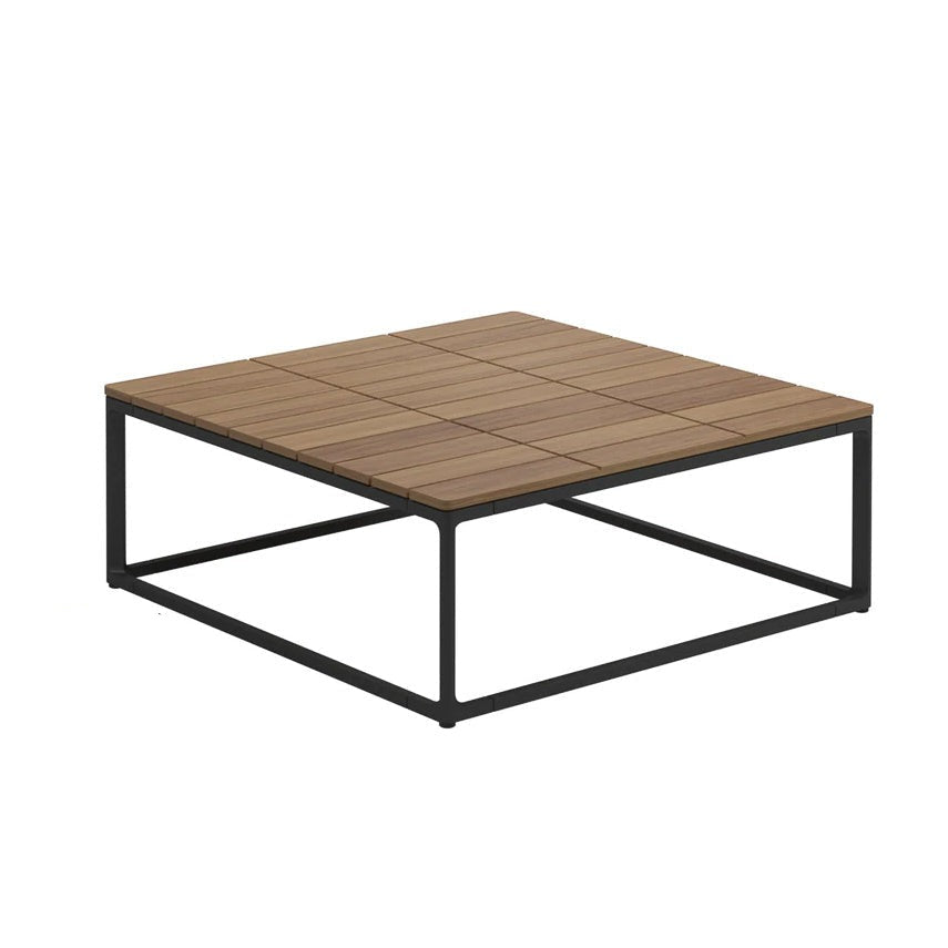 Gloster Maya Lounge Coffee Table 29.5 x 29.5'
