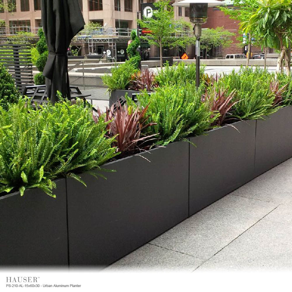 Urban Aluminum Planter w/Alum. liner, 15" x 60" x 30" high