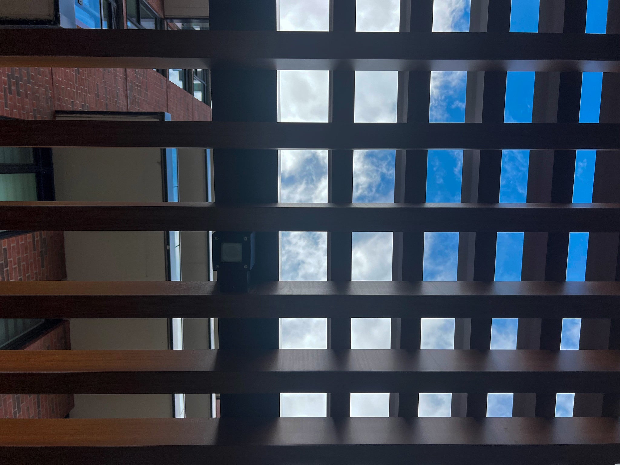 Overlapping Grand Pergola, 23' x 22' x 10.5' H