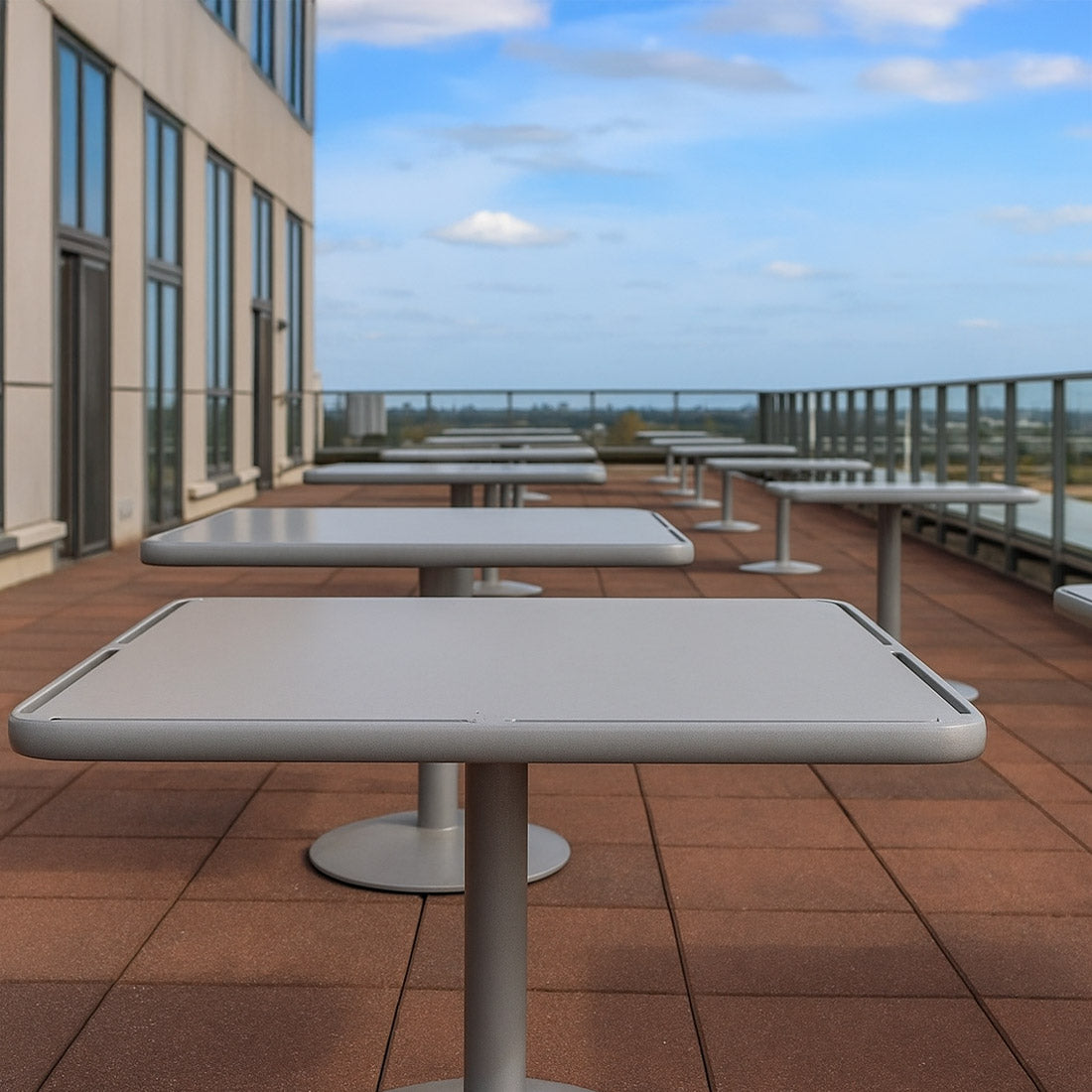 Square Plain 36" Saville Table