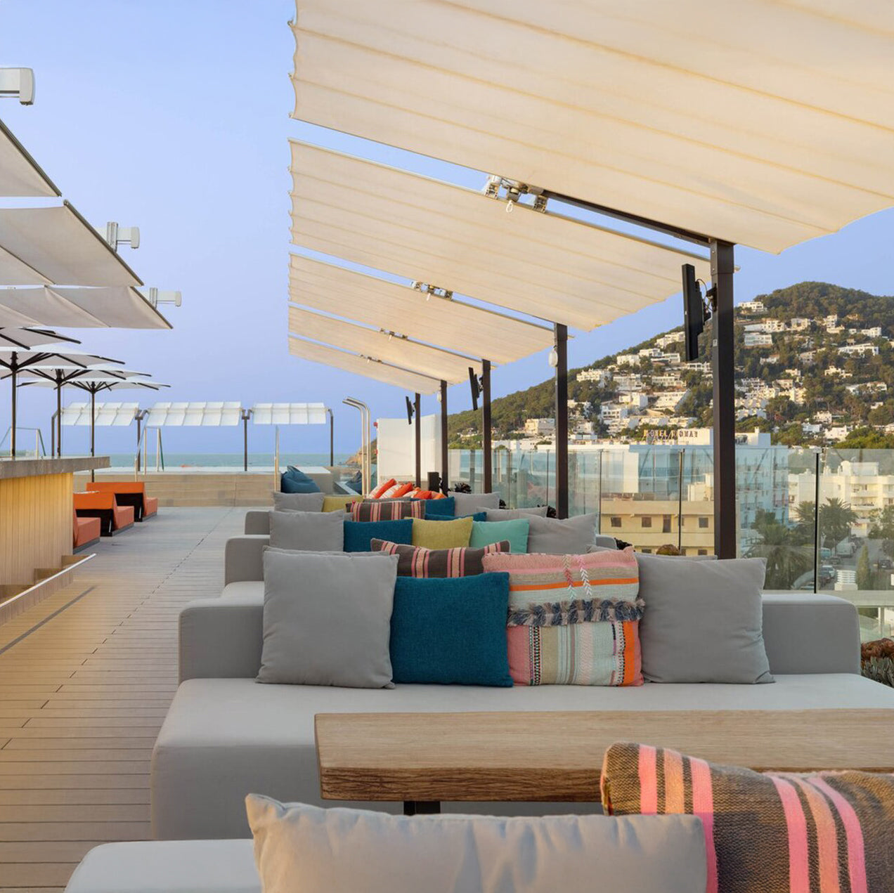 Retractable Awning