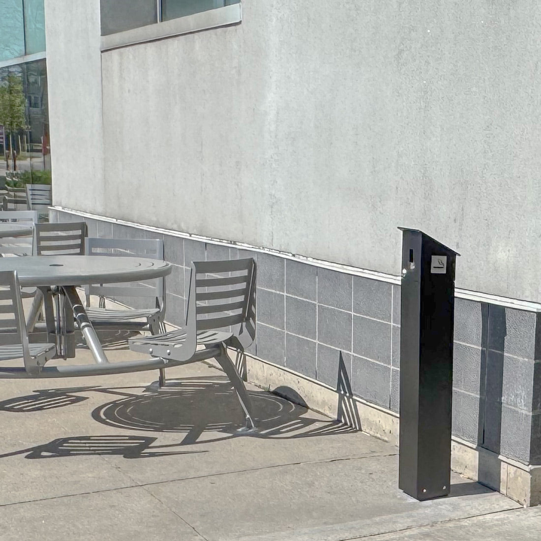 Smoker Stand
