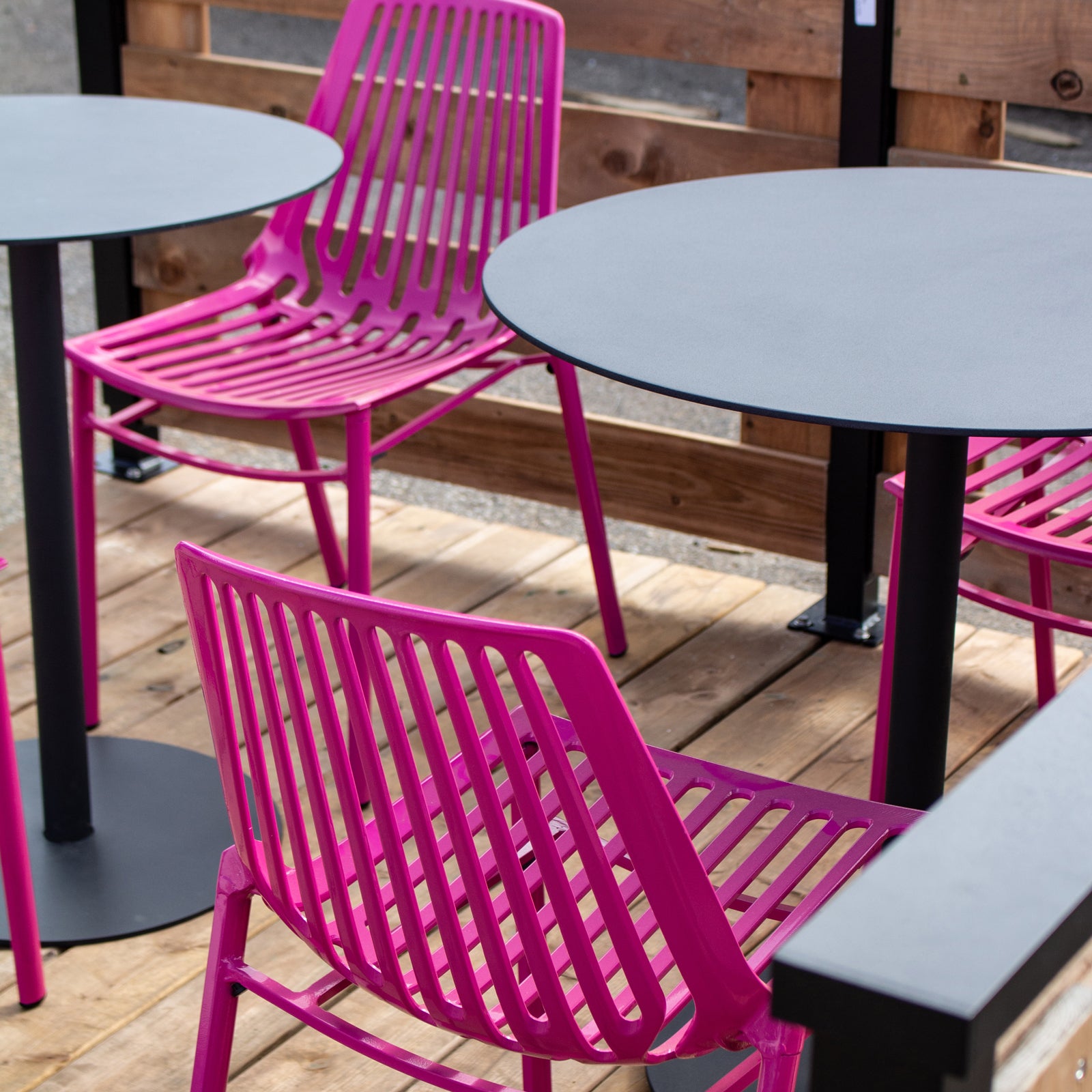 Venti Café Side Chair with Leg Braces