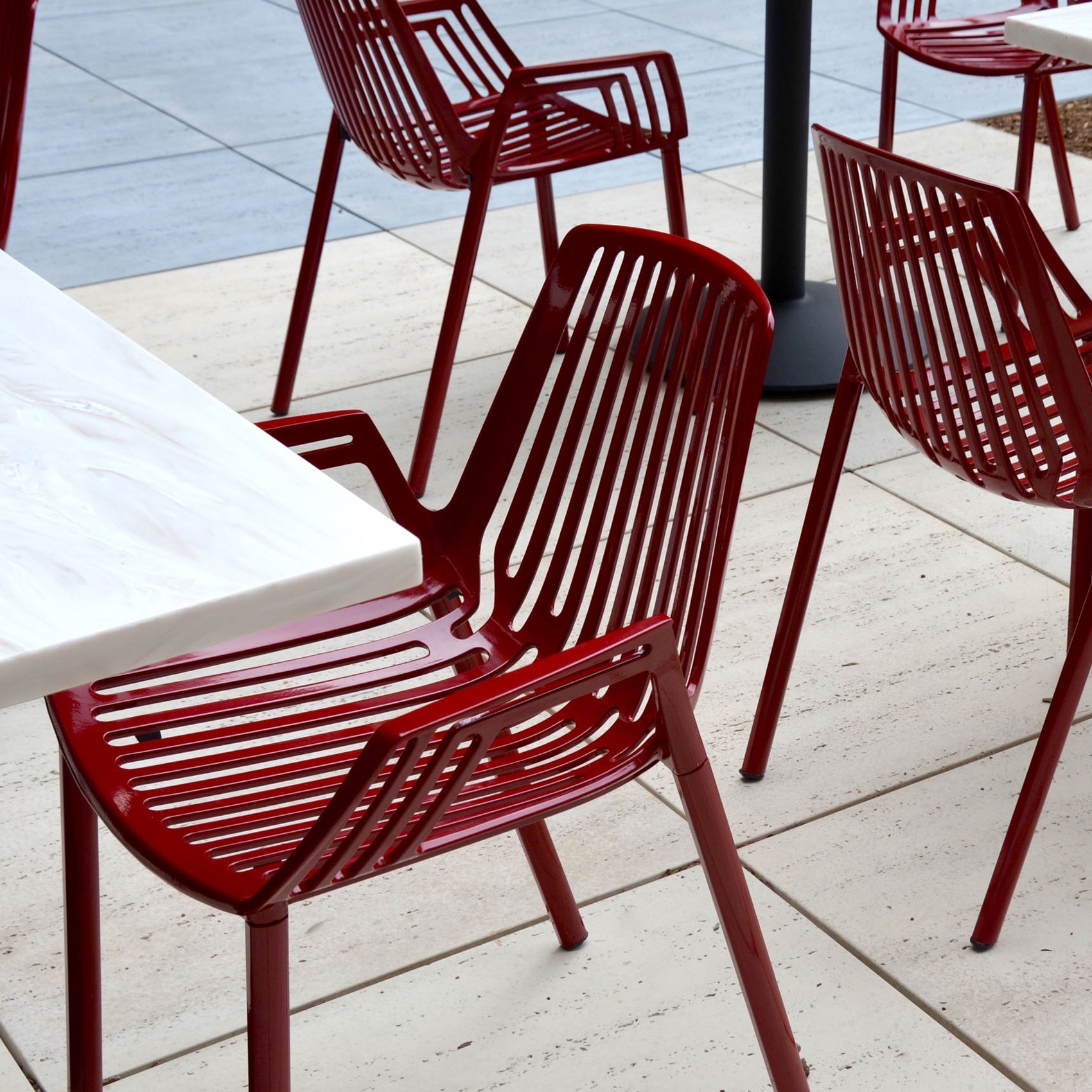 Venti Café Arm Chair