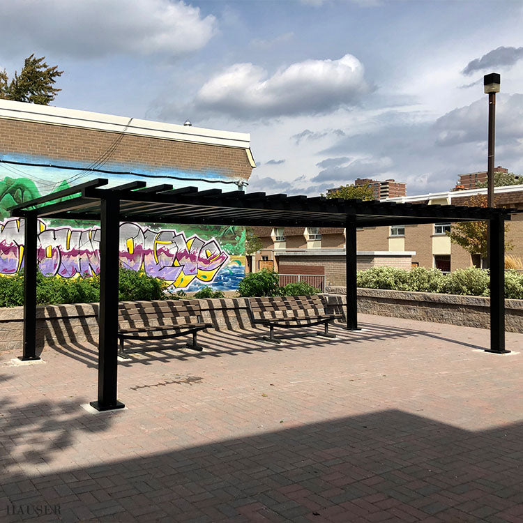 Grand Trellis, 13' x 24' x 8.5' H