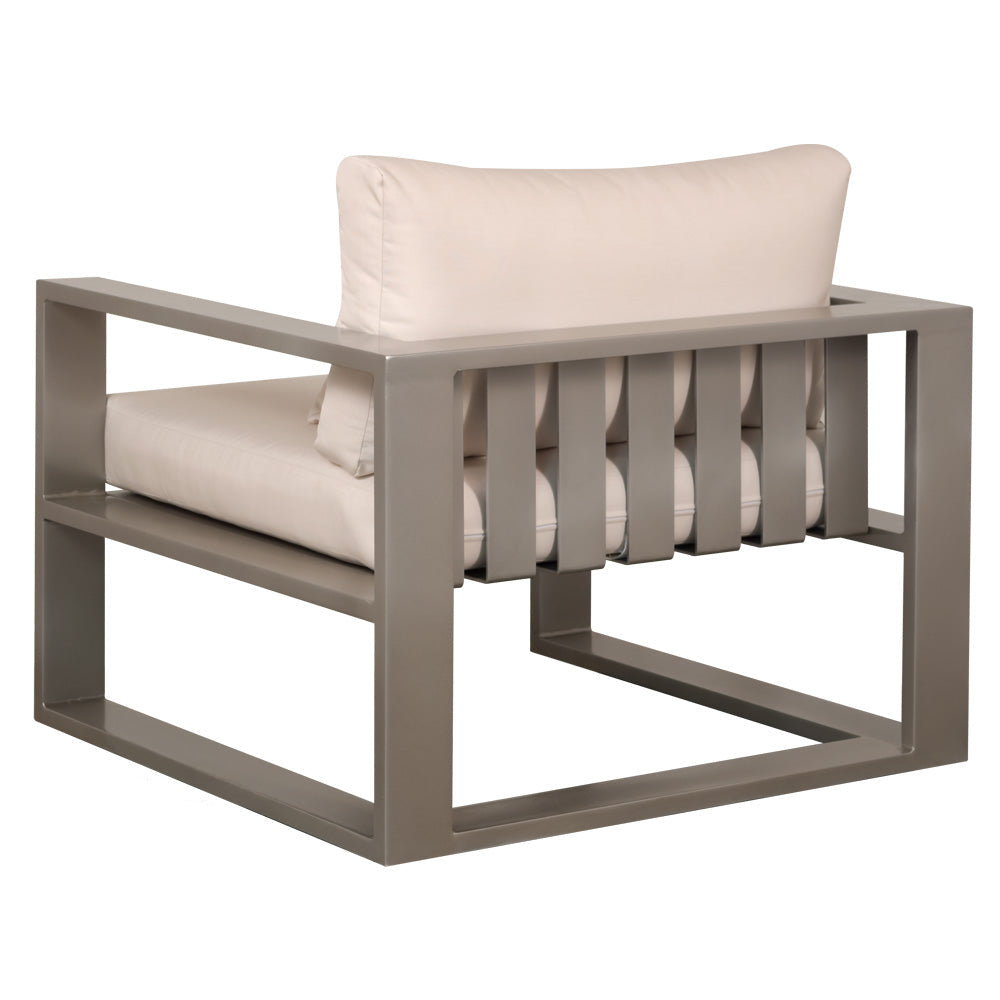 Quantum Club Chair